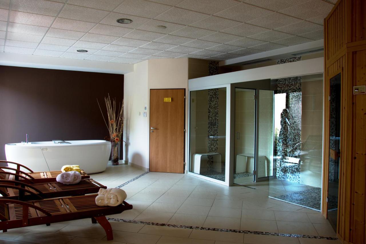 Penzion Haydnuv Dum Dolní Lukavice Extérieur photo