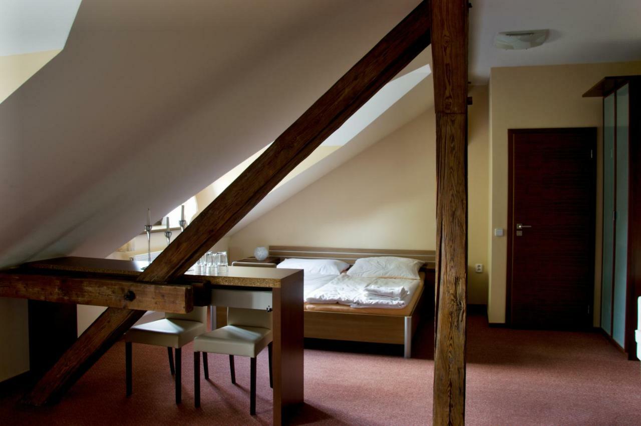 Penzion Haydnuv Dum Dolní Lukavice Extérieur photo