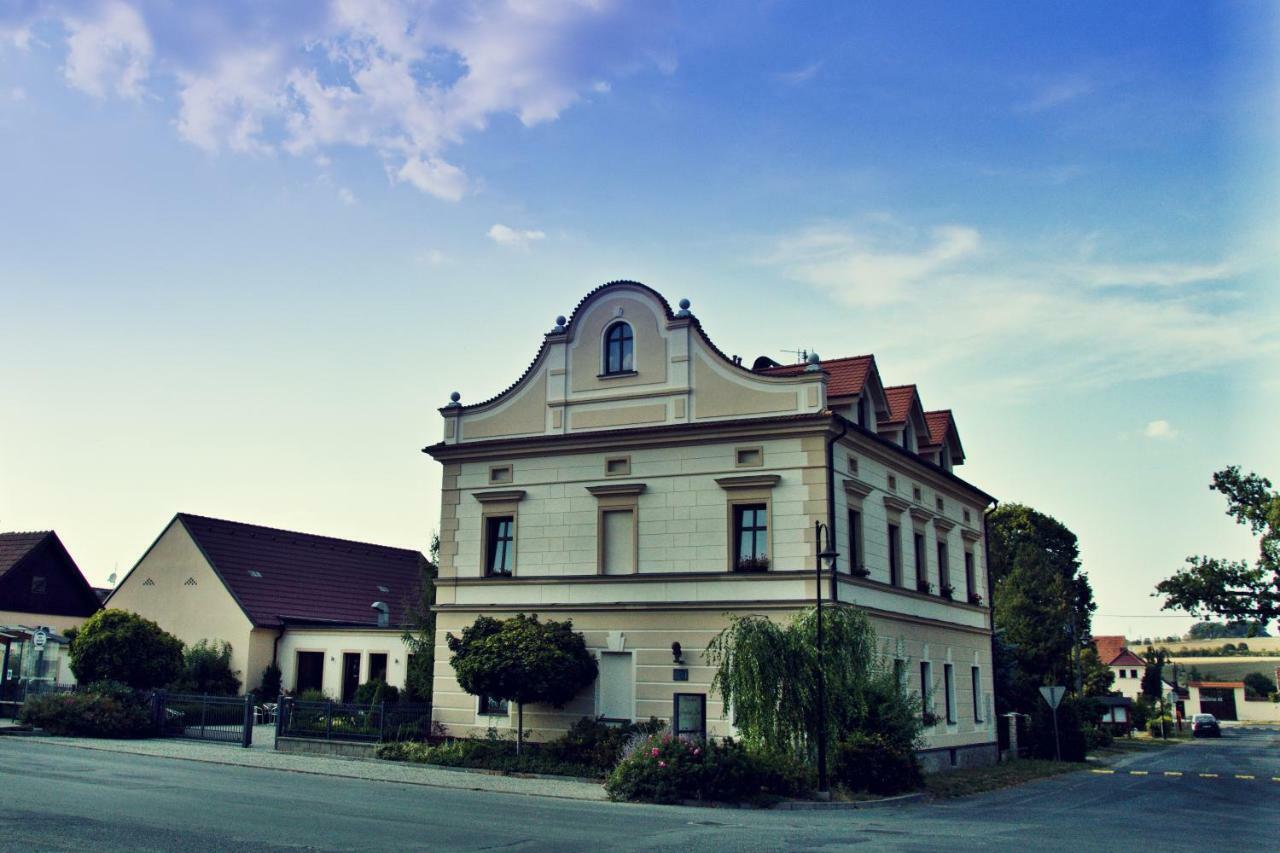Penzion Haydnuv Dum Dolní Lukavice Extérieur photo